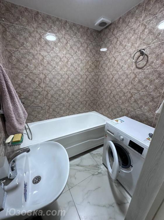 2-комн. квартира, 60м², с мебелью, 6/9 эт., ДОНЕЦК