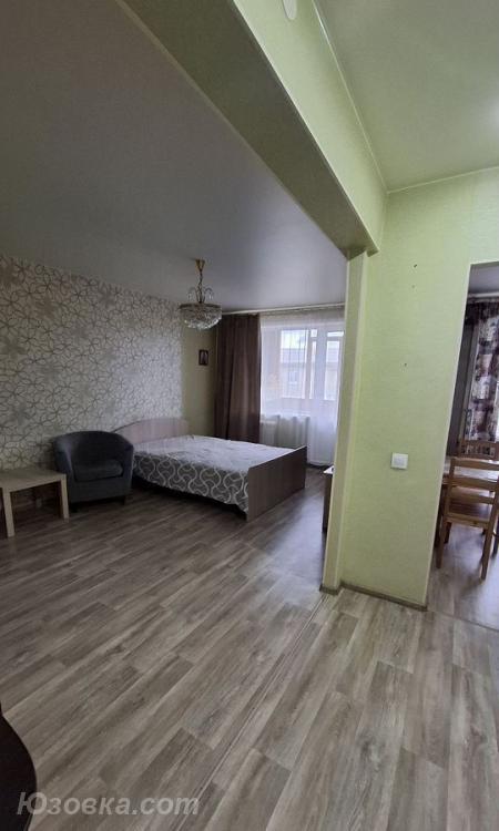 1-комн. квартира, 35м², с мебелью, 2/5 эт., ДОНЕЦК