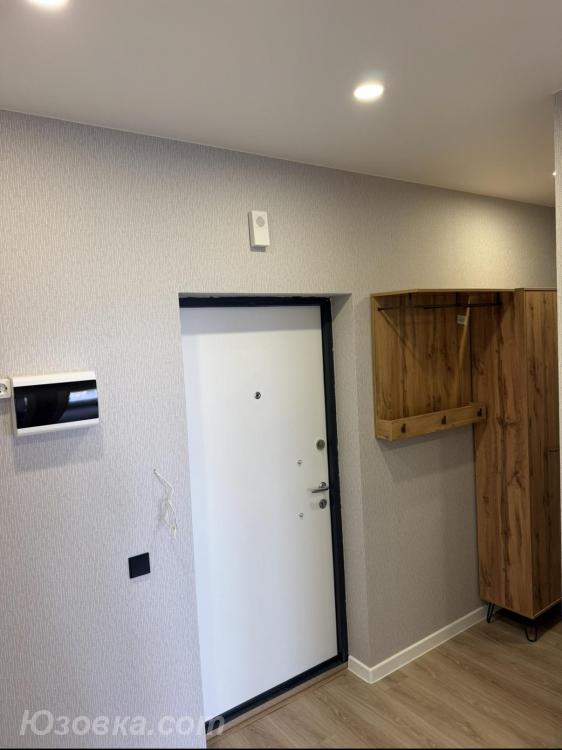 1-комн. квартира, 35м², с мебелью, 6/9 эт., ДОНЕЦК