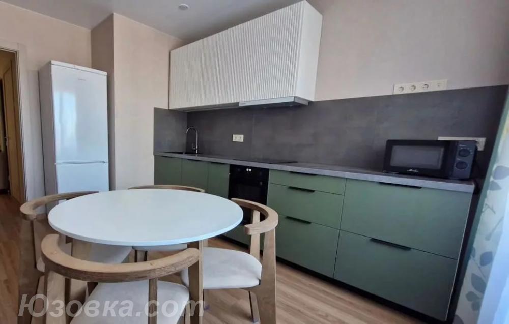 2-комн. квартира, 50м², с мебелью, 3/9 эт., ДОНЕЦК