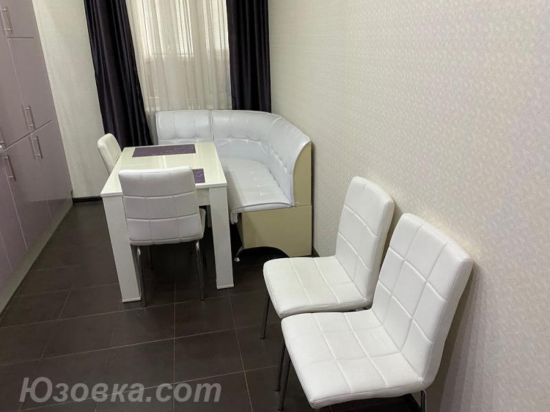 3-комн. квартира, 76 м², вторичка, 8/24 эт.