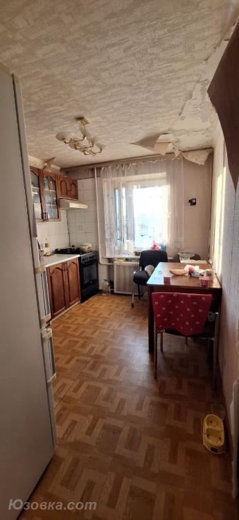 4-комн. квартира, 80 м², вторичка, 10/12 эт., ДОНЕЦК