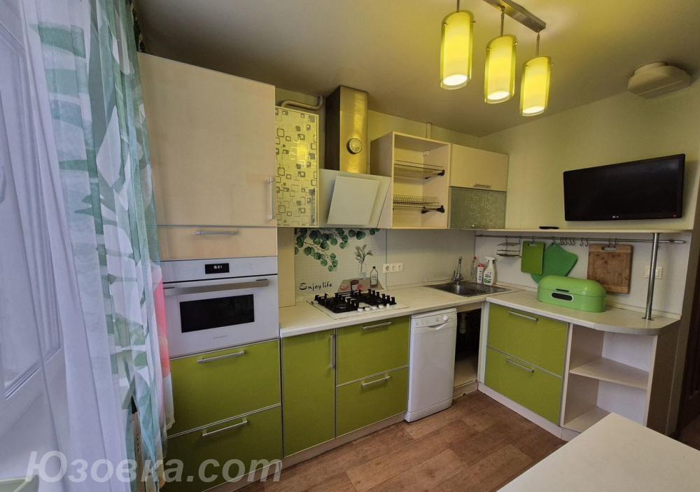 3-комн. квартира, 72м², с мебелью, 2/9 эт.