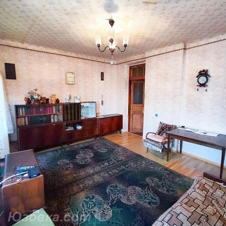 3-комн. квартира, 70 м², вторичка, 2/2 эт.