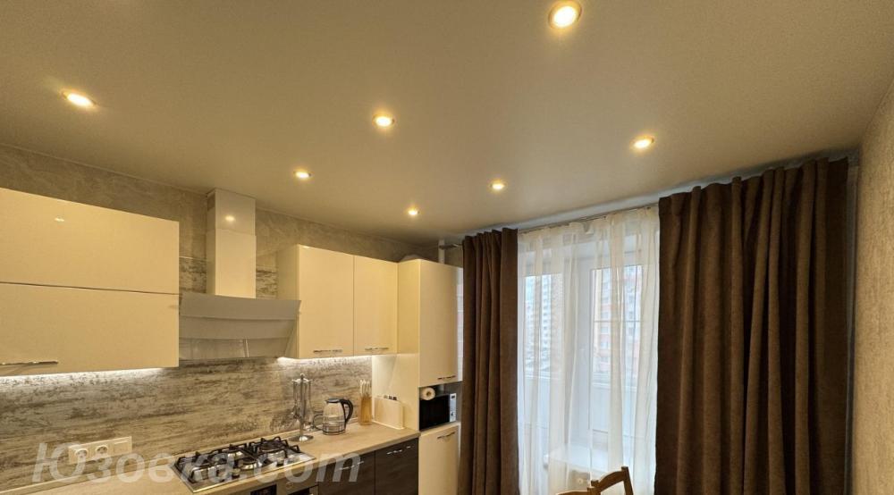 2-комн. квартира, 47м², с мебелью, 2/9 эт., ДОНЕЦК