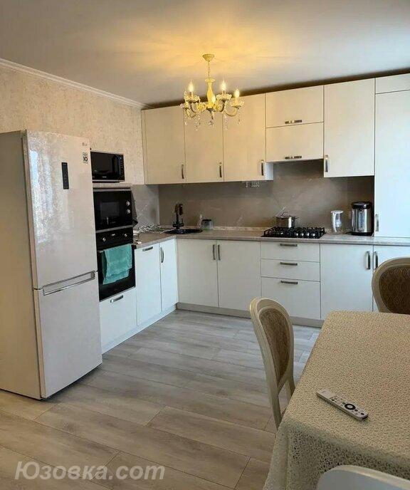 2-комн. квартира, 47м², с мебелью, 2/9 эт., ДОНЕЦК