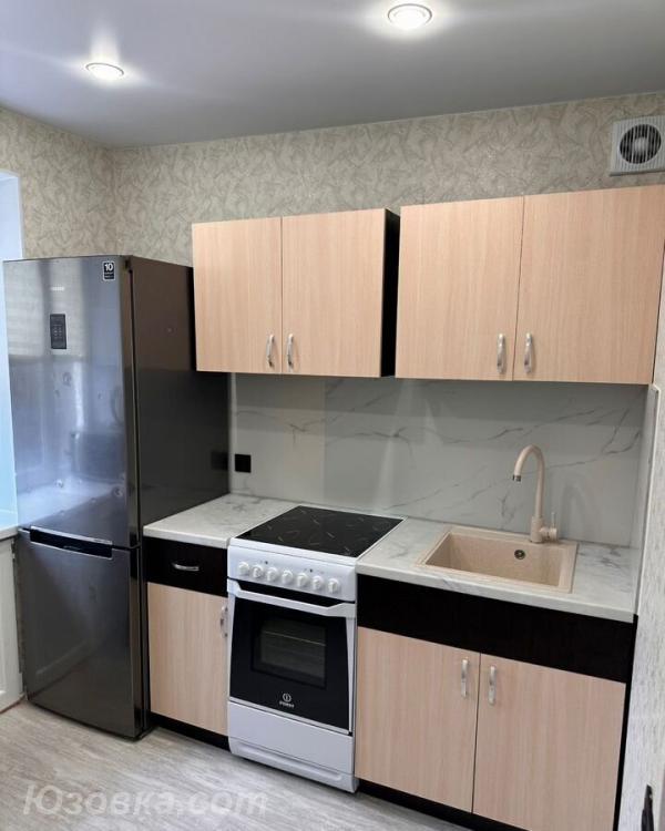 2-комн. квартира, 51м², с мебелью, 2/5 эт., ДОНЕЦК