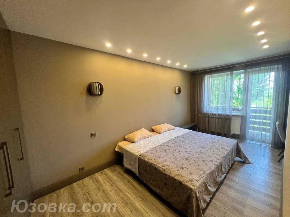2-комн. квартира, 50м², с мебелью, 2/9 эт., ДОНЕЦК