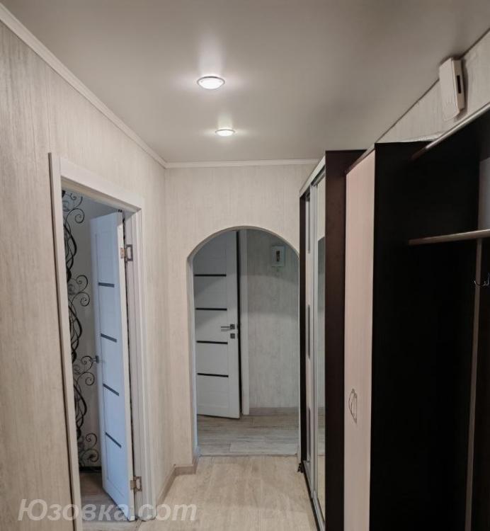 2-комн. квартира, 41м², с мебелью, 7/9 эт., ДОНЕЦК