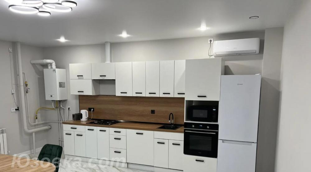 1-комн. квартира, 43м², с мебелью, 2/9 эт., ДОНЕЦК