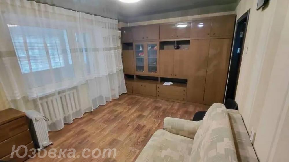 2-комн. квартира, 46м², с мебелью, 7/9 эт., ДОНЕЦК
