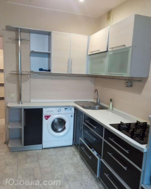 1-комн. квартира, 44м², с мебелью, 5/9 эт., ДОНЕЦК
