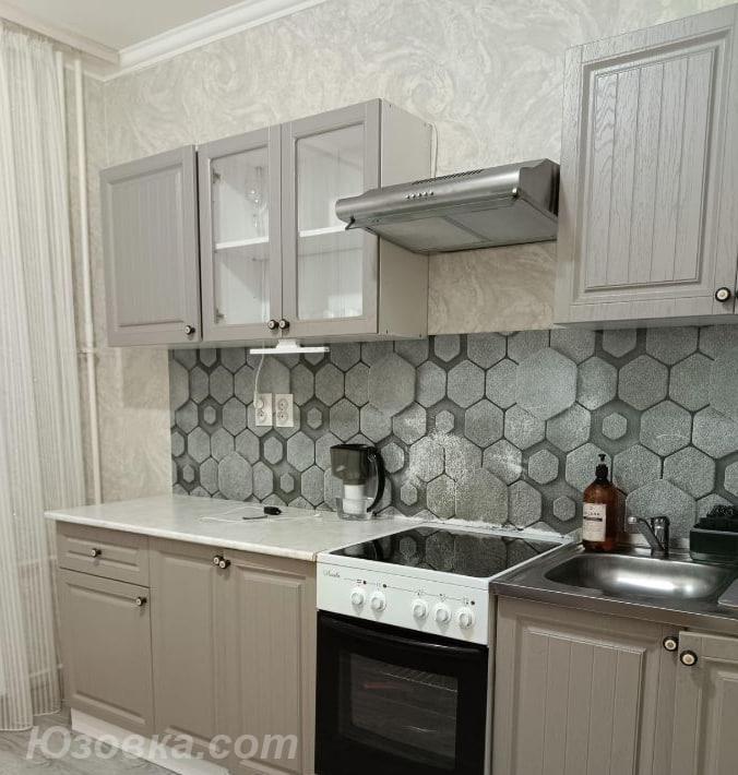 2-комн. квартира, 55м², с мебелью, 3/9 эт., ДОНЕЦК