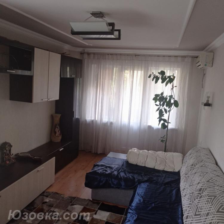 3-комн. квартира, 68м², с мебелью, 3/9 эт., ДОНЕЦК