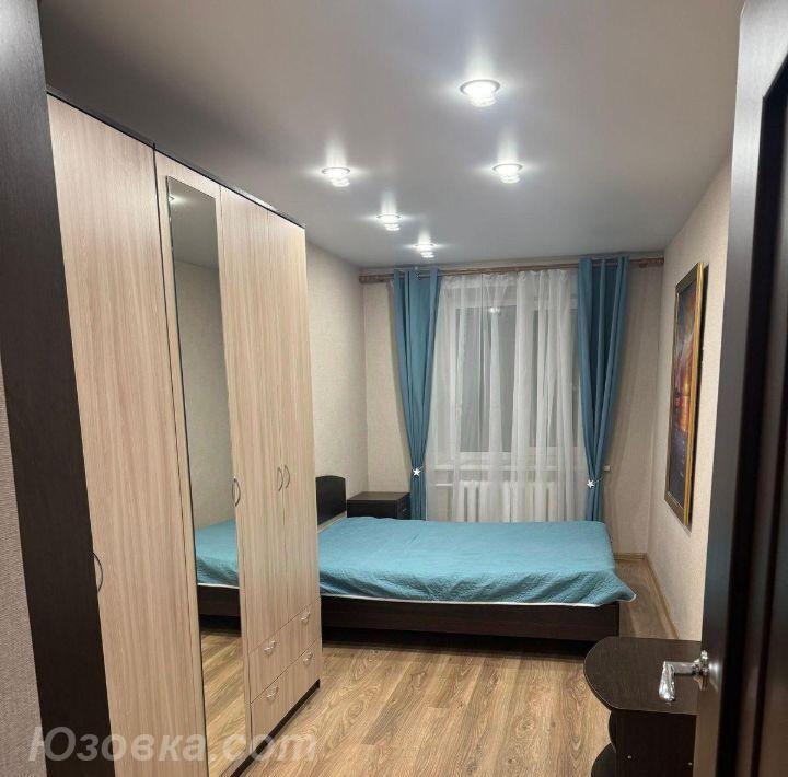 2-комн. квартира, 54м², с мебелью, 2/5 эт., ДОНЕЦК