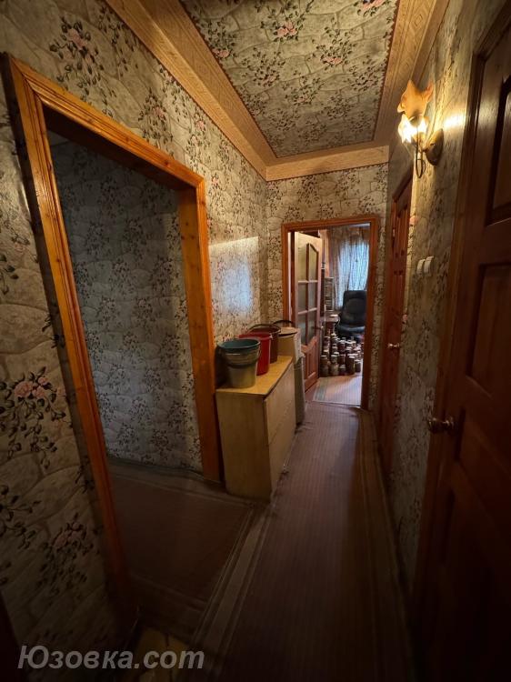 3-комн. квартира, 69 м², вторичка, 6/9 эт., Макеевка