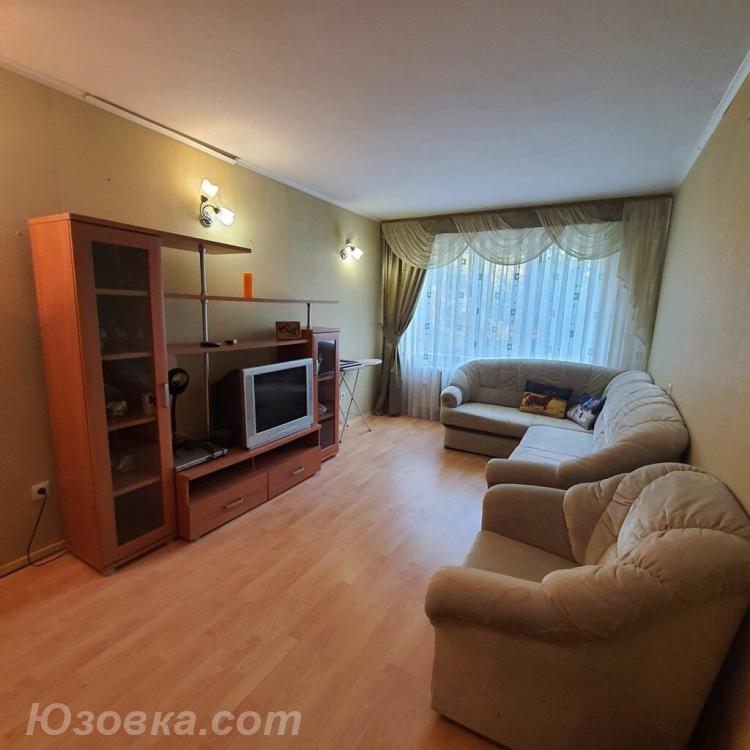 2-комн. квартира, 54м², с мебелью, 2/9 эт., ДОНЕЦК