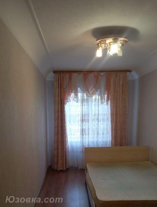2-комн. квартира, 47м², с мебелью, 3/9 эт., ДОНЕЦК
