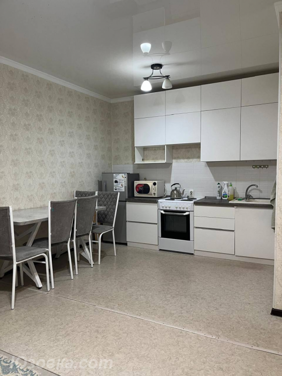 2-комн. квартира, 42м², с мебелью, 6/9 эт.