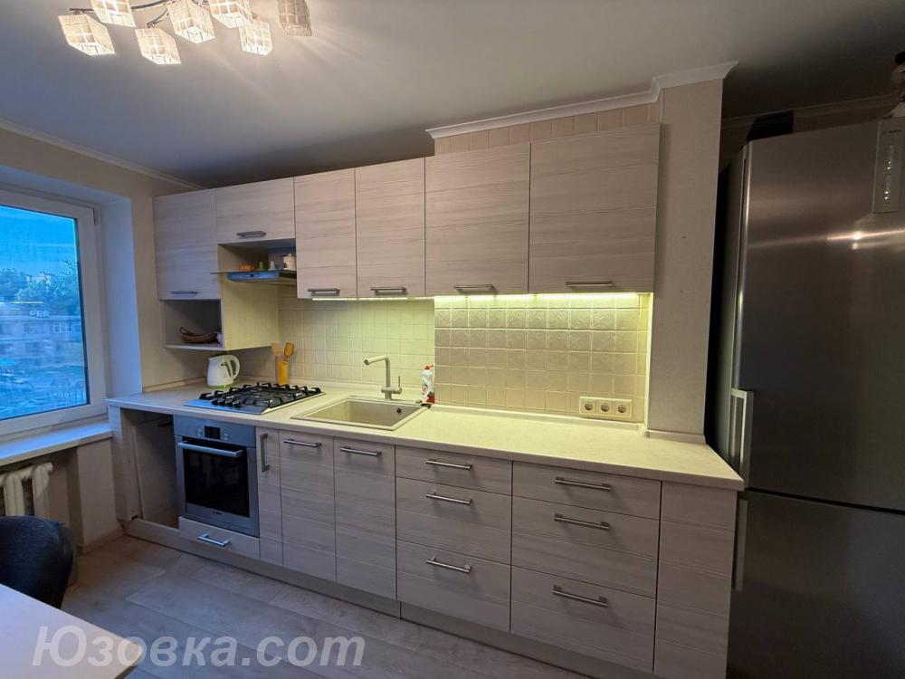 3-комн. квартира, 65 м², вторичка, 3/9 эт.