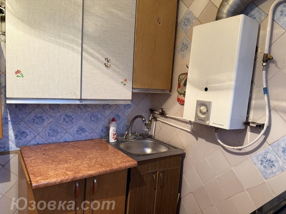 2-комн. квартира, 46 м², вторичка, 2/3 эт.
