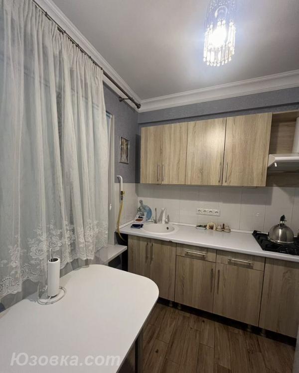 2-комн. квартира, 50м², с мебелью, 3/9 эт.