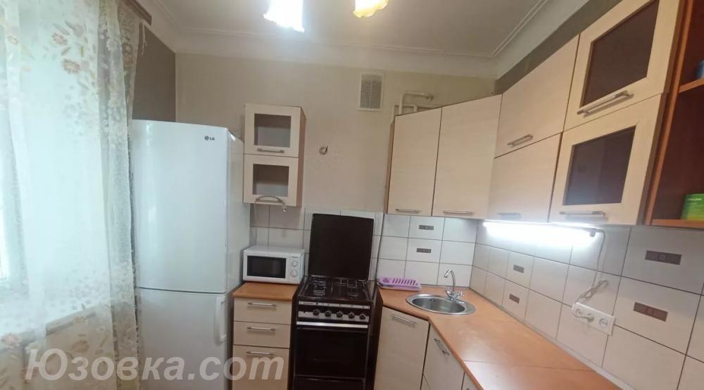 1-комн. квартира, 36м², с мебелью, 2/9 эт., ДОНЕЦК