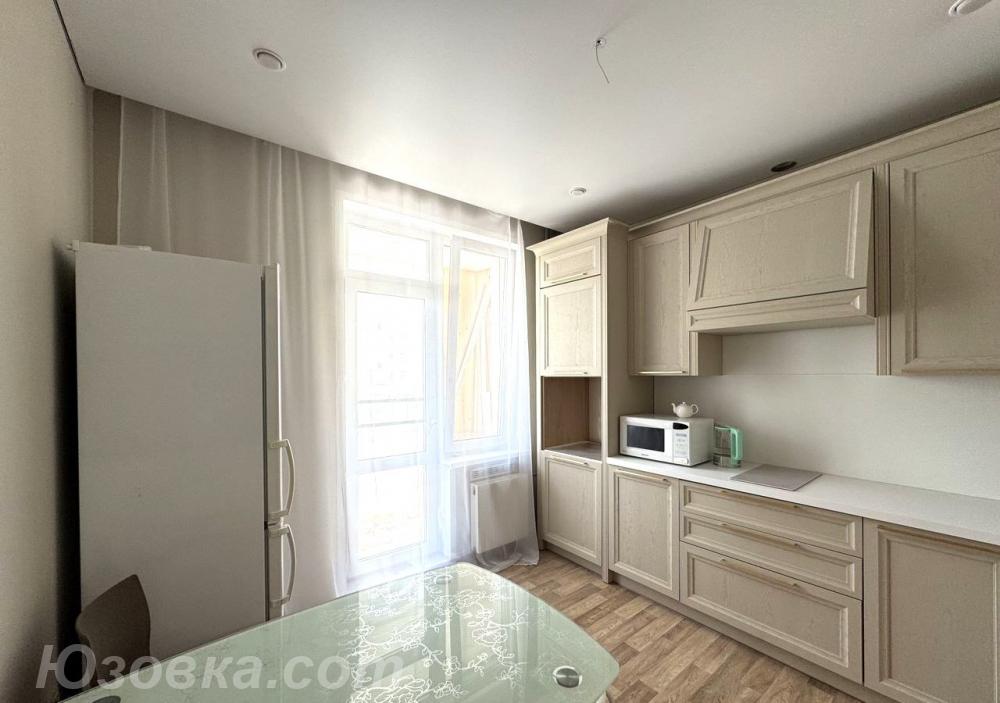 2-комн. квартира, 54м², с мебелью, 2/9 эт., ДОНЕЦК
