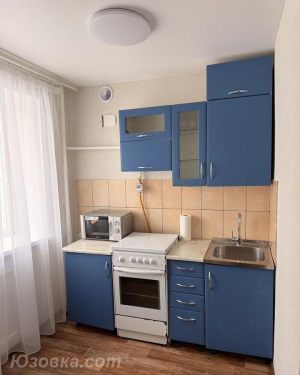 2-комн. квартира, 41м², с мебелью, 4/5 эт., ДОНЕЦК