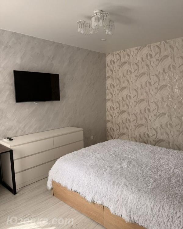 1-комн. квартира, 42м², с мебелью, 3/9 эт., ДОНЕЦК