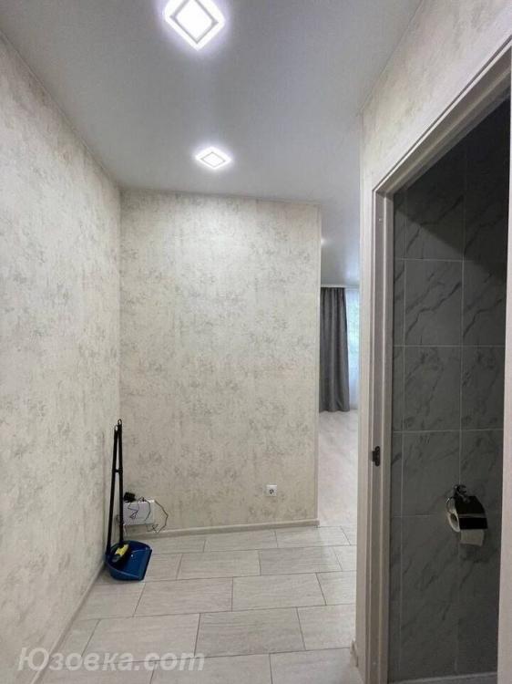 1-комн. квартира, 35м², с мебелью, 3/5 эт., ДОНЕЦК