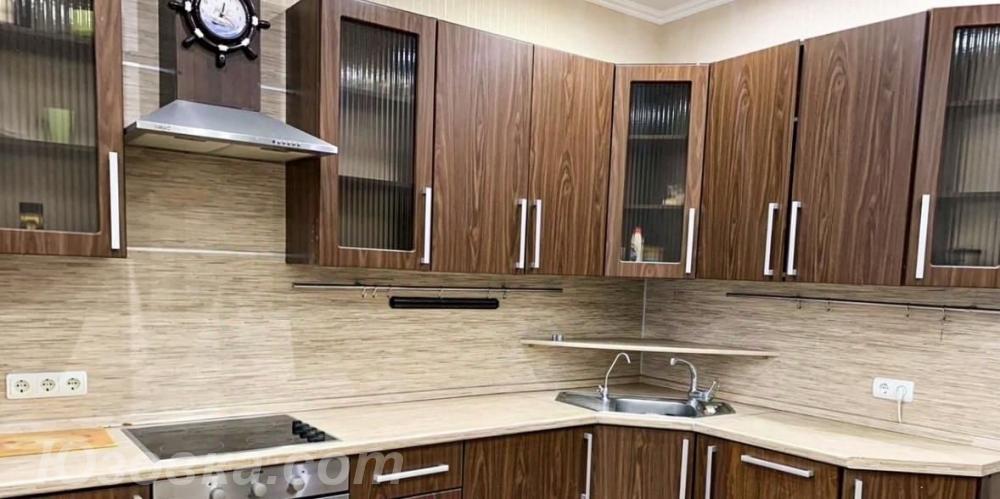 2-комн. квартира, 60м², с мебелью, 3/9 эт., ДОНЕЦК