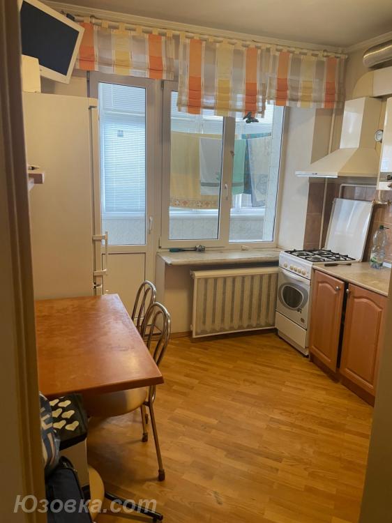 1-комн. квартира, 43м², с мебелью, 3/5 эт., ДОНЕЦК