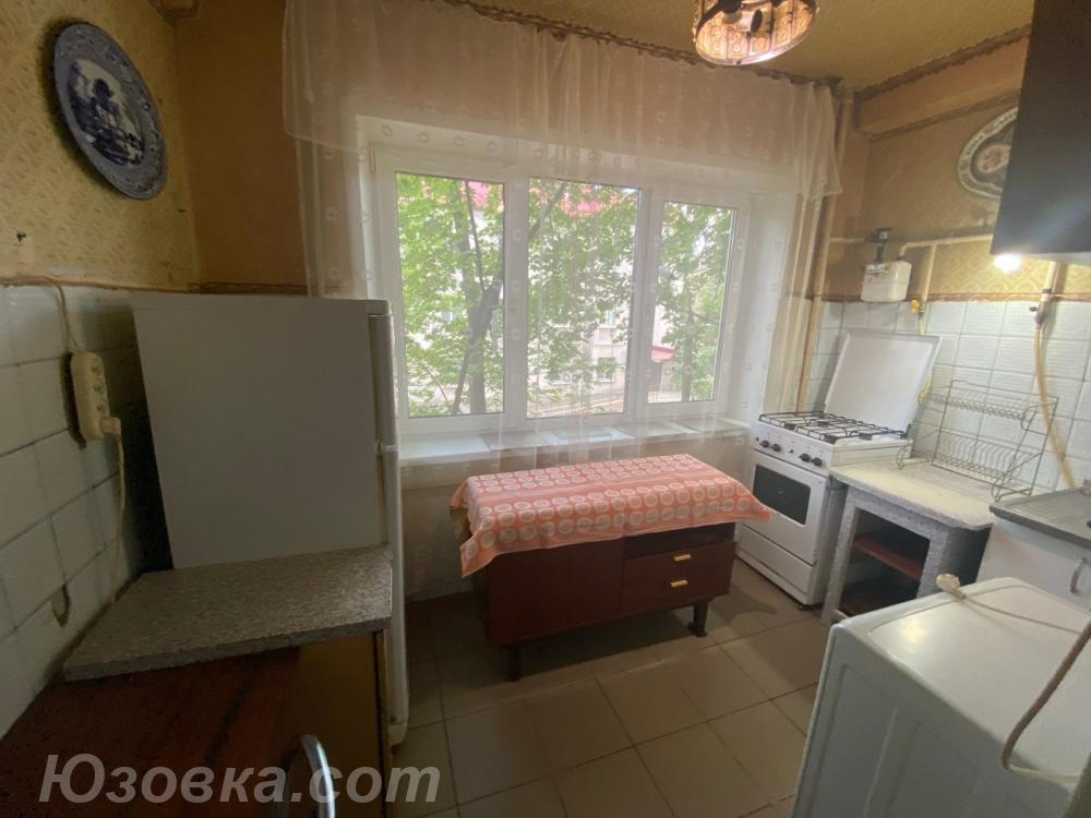 2-комн. квартира, 44 м², вторичка, 3/5 эт.