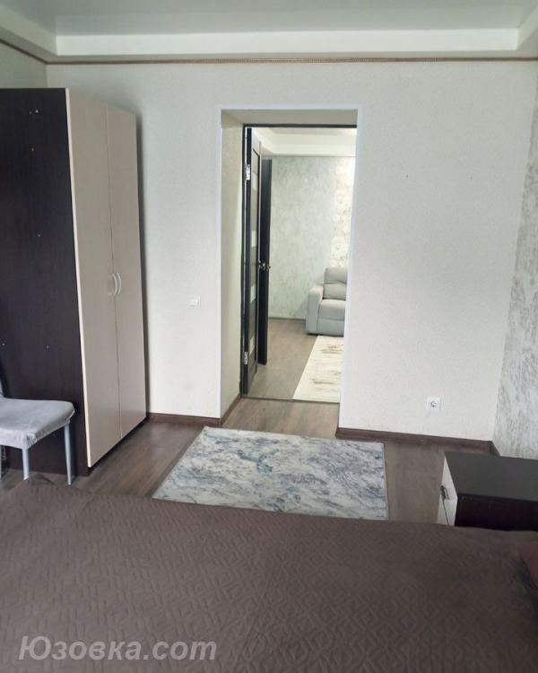 2-комн. квартира, 55м², с мебелью, 6/9 эт., ДОНЕЦК