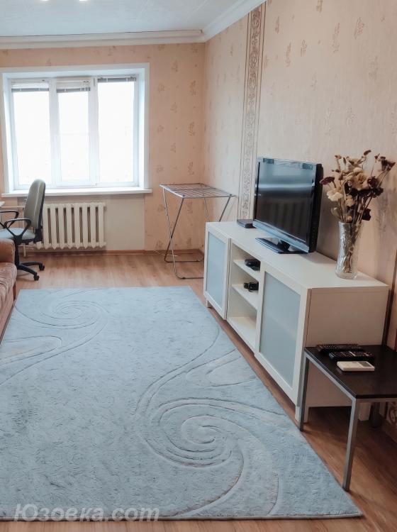 2-комн. квартира, 49м², с мебелью, 5/9 эт., ДОНЕЦК