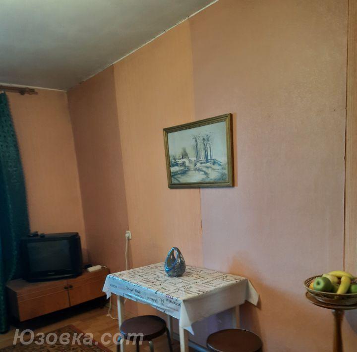 2-комн. квартира, 53м², с мебелью, 3/9 эт., ДОНЕЦК