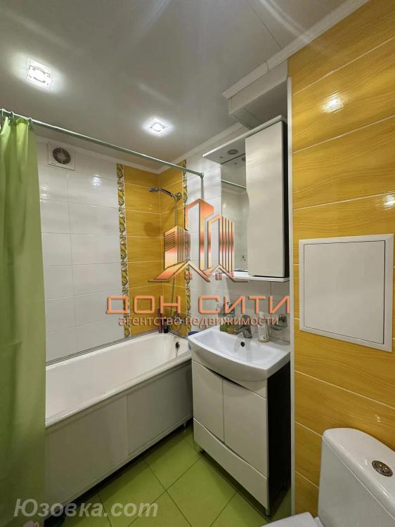 3-комн. квартира, 60 м², вторичка, 1/5 эт., ДОНЕЦК
