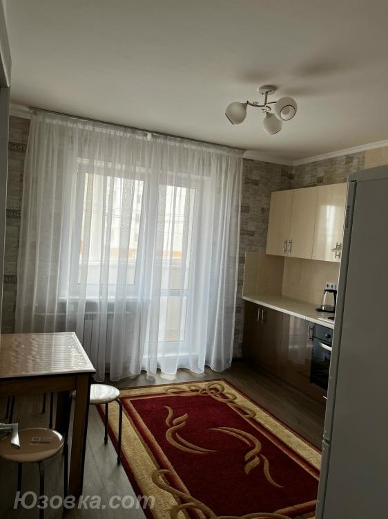 1-комн. квартира, 47м², с мебелью, 1/1 эт.