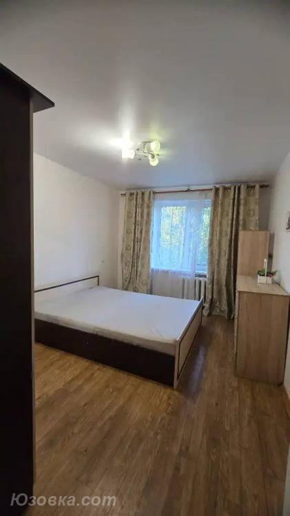 1-комн. квартира, 42м², с мебелью, 2/9 эт., ДОНЕЦК