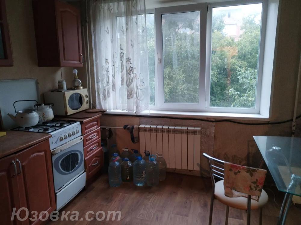 1-комн. квартира, 36м², с мебелью, 3/5 эт., Макеевка