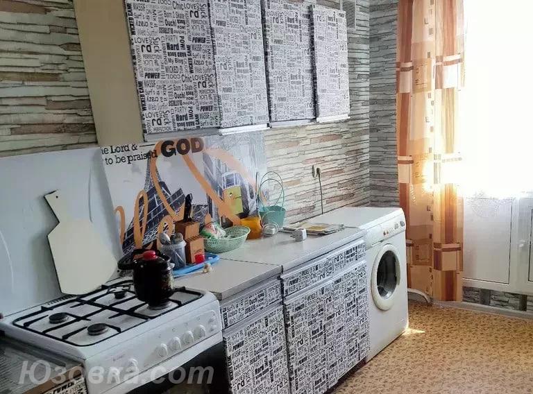 2-комн. квартира, 50м², с мебелью, 2/9 эт., ДОНЕЦК