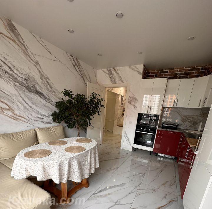2-комн. квартира, 45м², с мебелью, 2/5 эт., ДОНЕЦК
