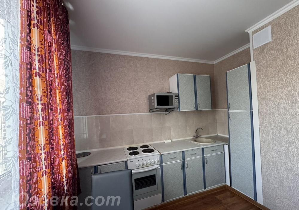 2-комн. квартира, 58000м², с мебелью, 2/5 эт.