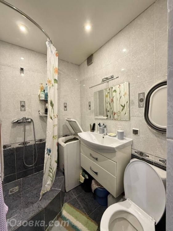 2-комн. квартира, 48м², с мебелью, 4/5 эт., ДОНЕЦК