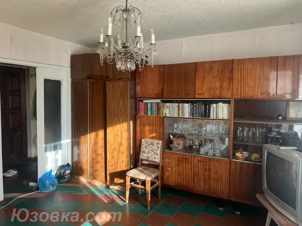 2-комн. квартира, 50 м², вторичка, 4/9 эт., ДОНЕЦК