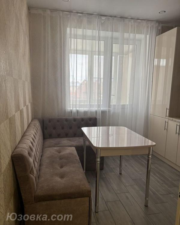 1-комн. квартира, 38м², с мебелью, 5/10 эт., ДОНЕЦК