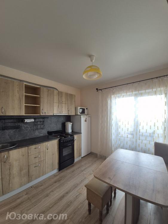 1-комн. квартира, 40м², с мебелью, 2/9 эт., ДОНЕЦК
