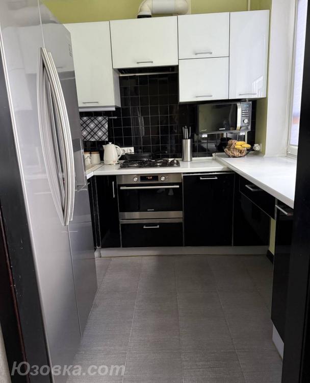 2-комн. квартира, 50м², с мебелью, 2/5 эт., ДОНЕЦК