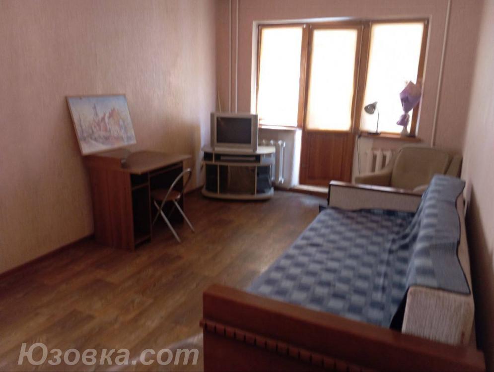 1-комн. квартира, 30м², мебель частично, 4/5 эт.